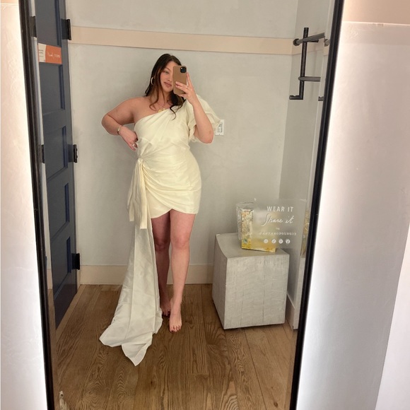 Brand new, never worn Sachin & Babi dress. Perfect for bridal events! - Picture 3 of 3